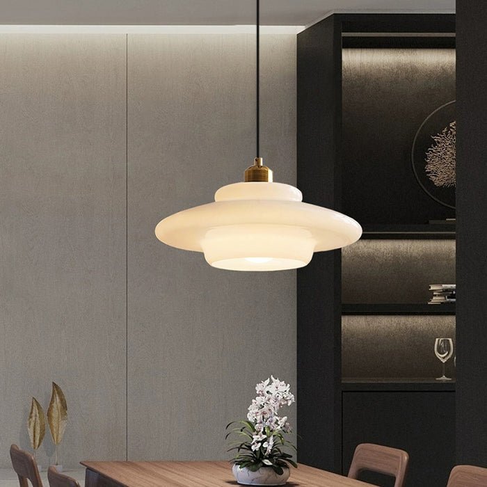 Suspension en verre blanc | Mid-century, 3 formes