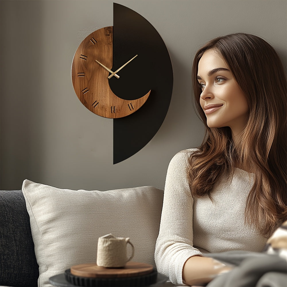 Horloge murale demi-lune en bois | Silencieuse, 3 tailles