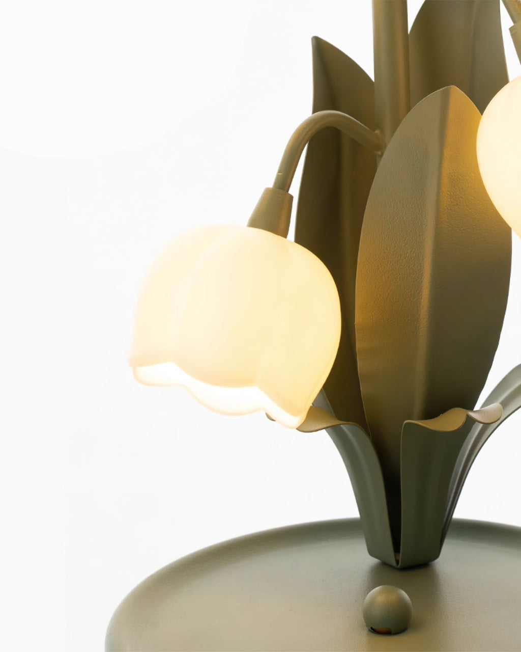 Lampe à poser Bell Orchid | Luminaire floral Ø 18 × H 36 cm