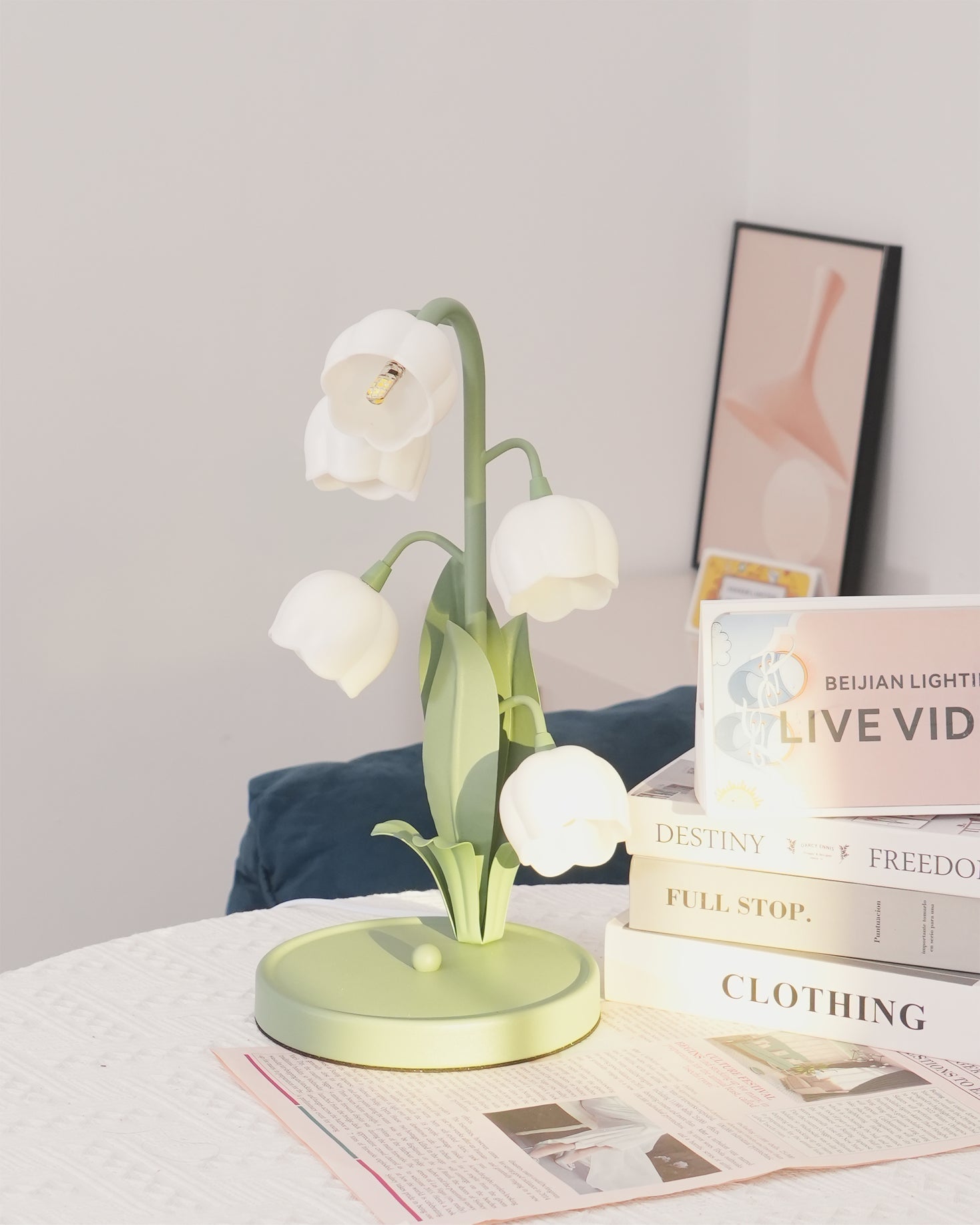 Lampe à poser Bell Orchid | Luminaire floral Ø 18 × H 36 cm