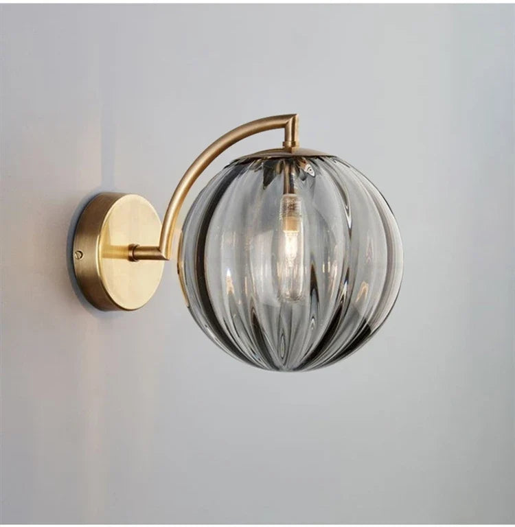 Applique boule de verre | Laiton et verre teinté, 4 coloris