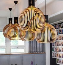 Suspension en bois faite main | Design scandinave naturel