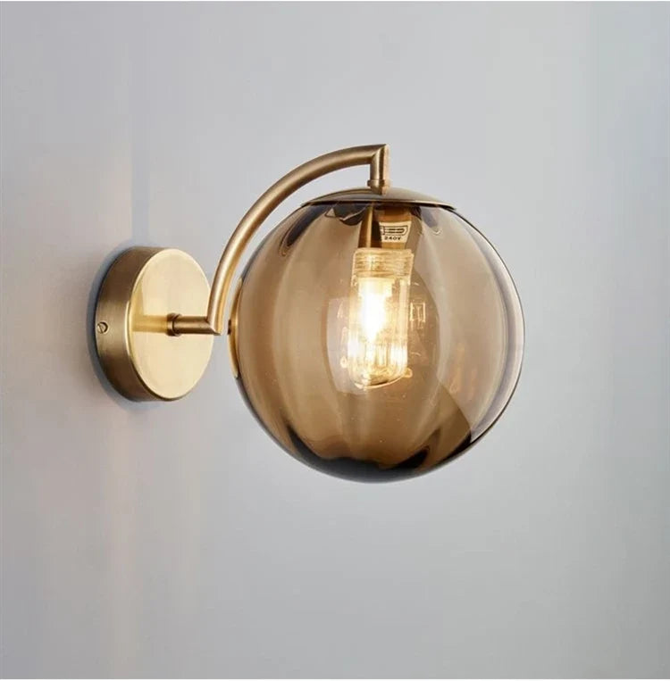 Applique boule de verre | Laiton et verre teinté, 4 coloris