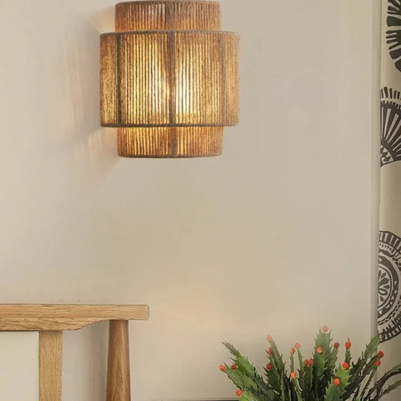 RattanGlow | Applique murale en rotin tressé main, 25 cm