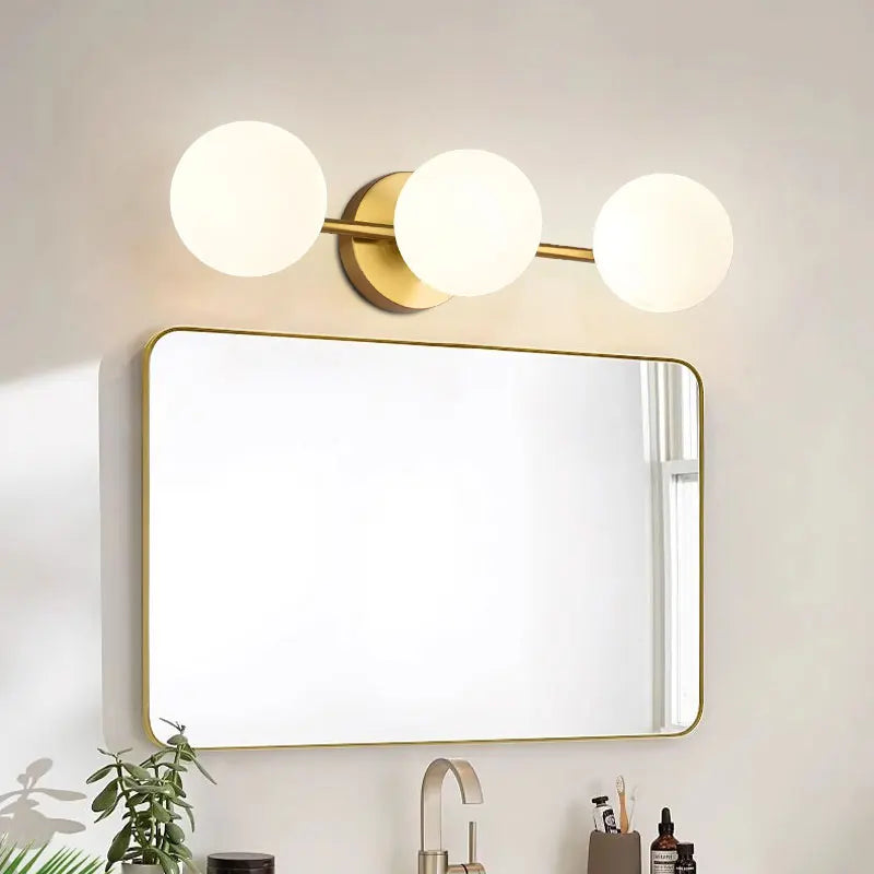 Applique nordique triple globe | Verre dépoli, 51 cm