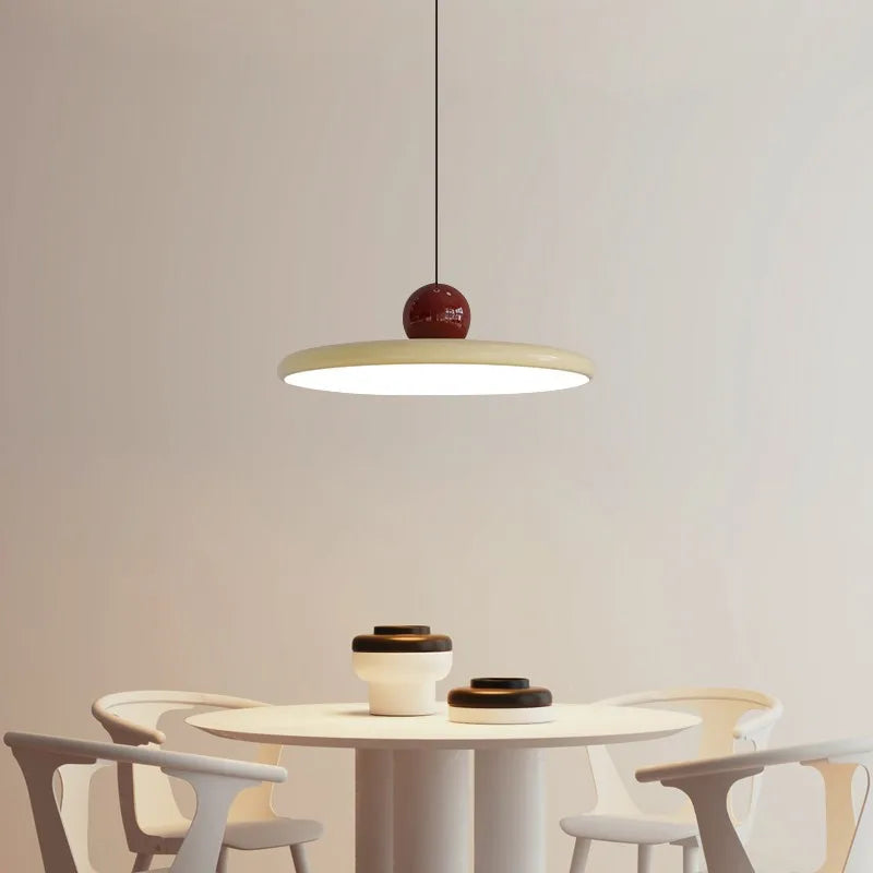 Suspension nordique Soucoupe | Plafonnier LED 56 W, 2 tailles