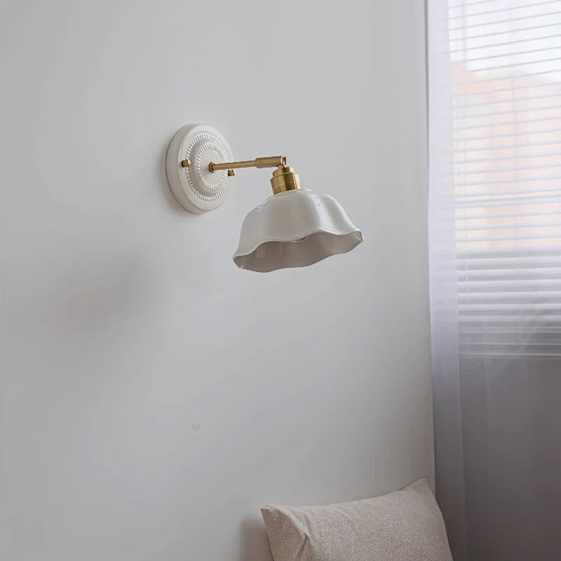 Applique murale en céramique crème | Élégance vintage nordique