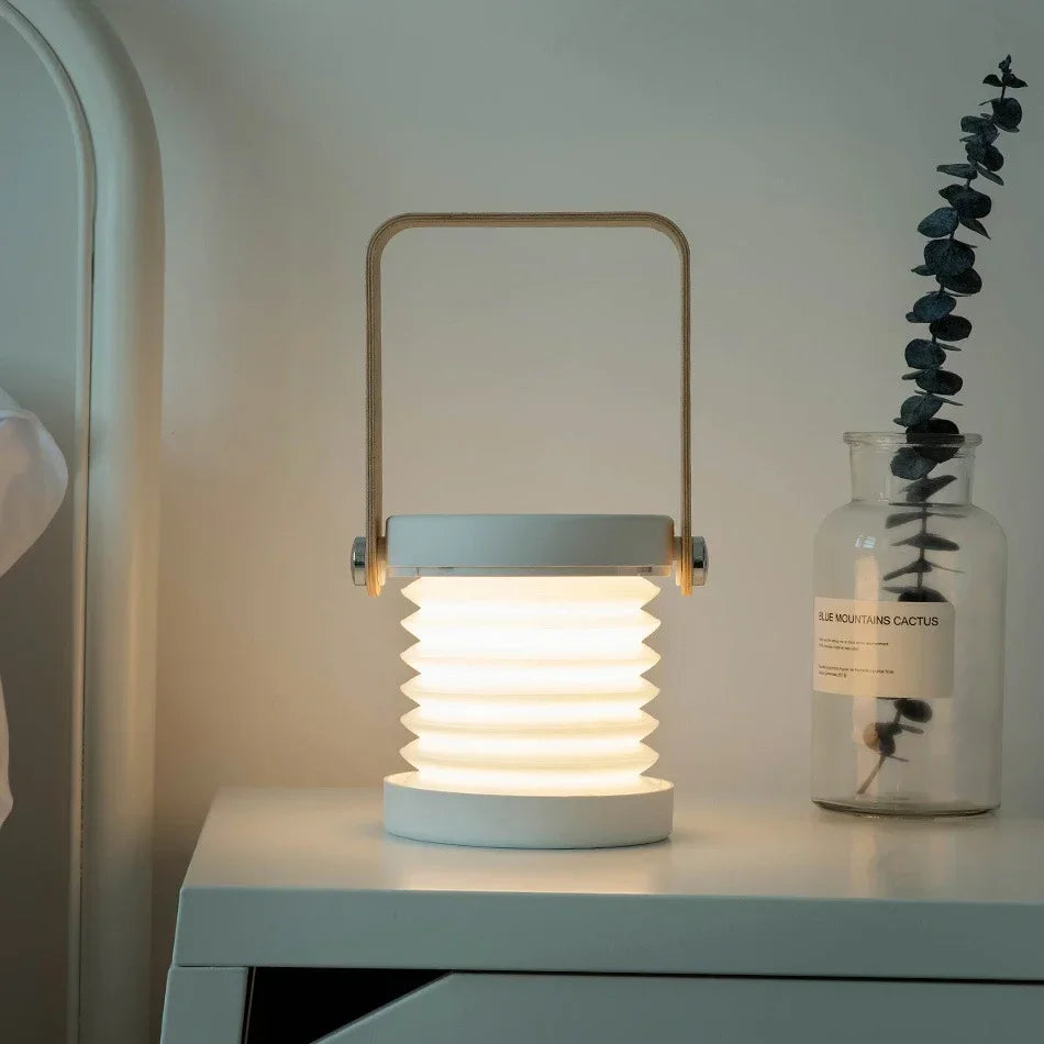 Lanterne nomade en bois | Lampe à poser pliante et rechargeable