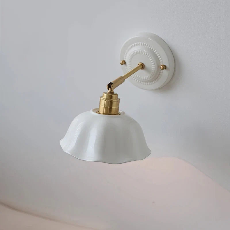 Applique murale en céramique crème | Élégance vintage nordique