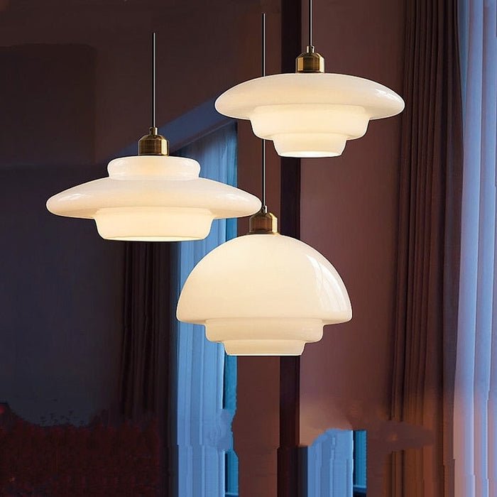 Suspension en verre blanc | Mid-century, 3 formes