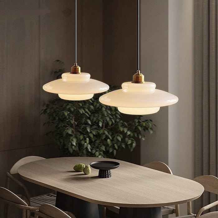 Suspension en verre blanc | Mid-century, 3 formes