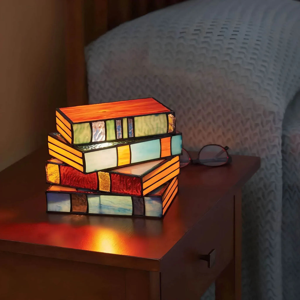 Lampe à poser livre en vitrail | Luminaire d’art fait main