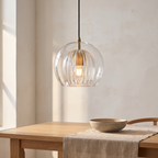 Suspension en verre nervure LuxeSphere, salle a manger scandinave