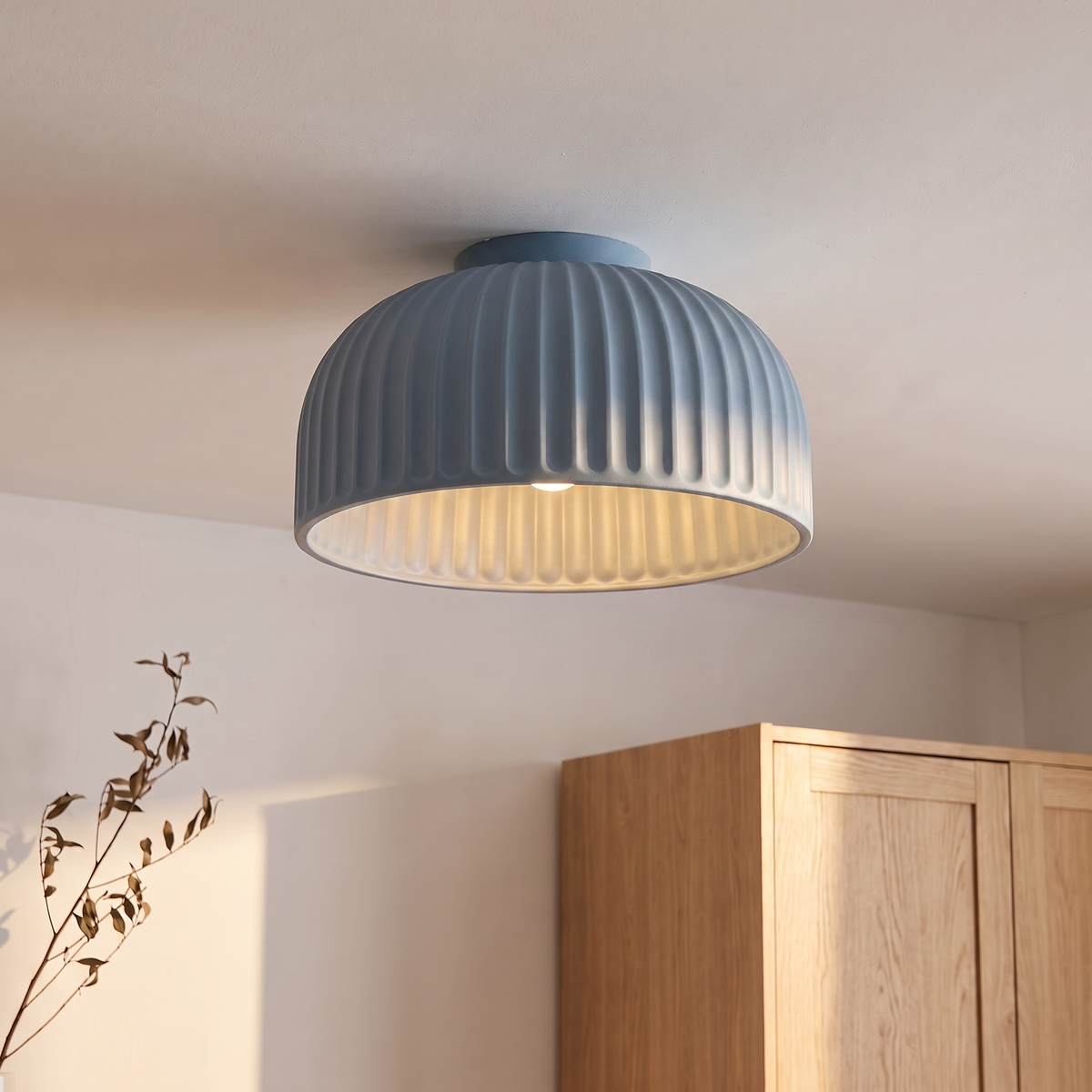 Plafonnier nordique nervure, bleu, chambre scandinave